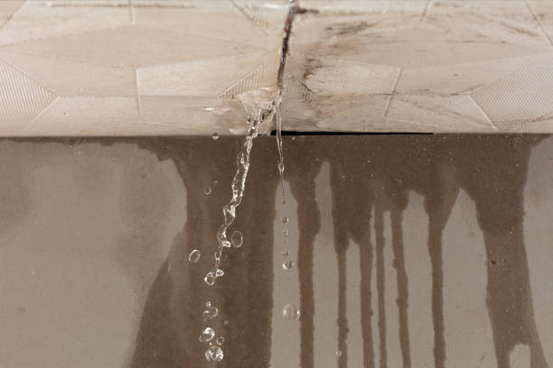 Professional Sewage Cleanup technician working in Kennedale, TX